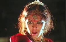 Shobana-Manichitrathazha-2.jpg