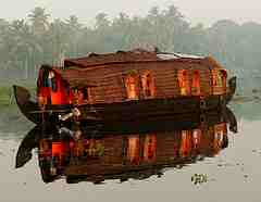 house boat