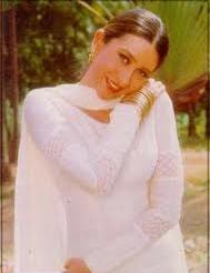 Karishma Kapoor5