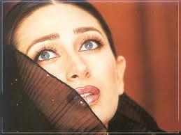 Karishma Kapoor8